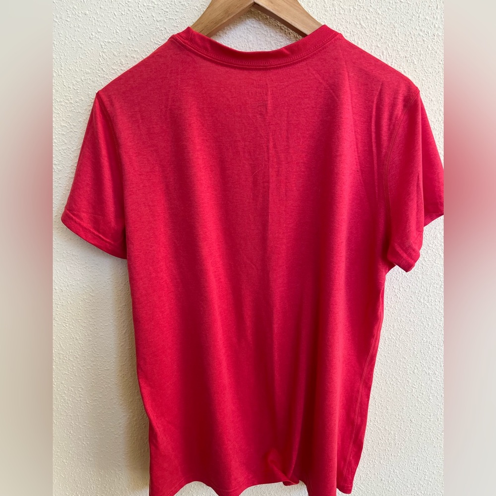 NIKE bright pink dri-fit shirt - Picture 2 of 6